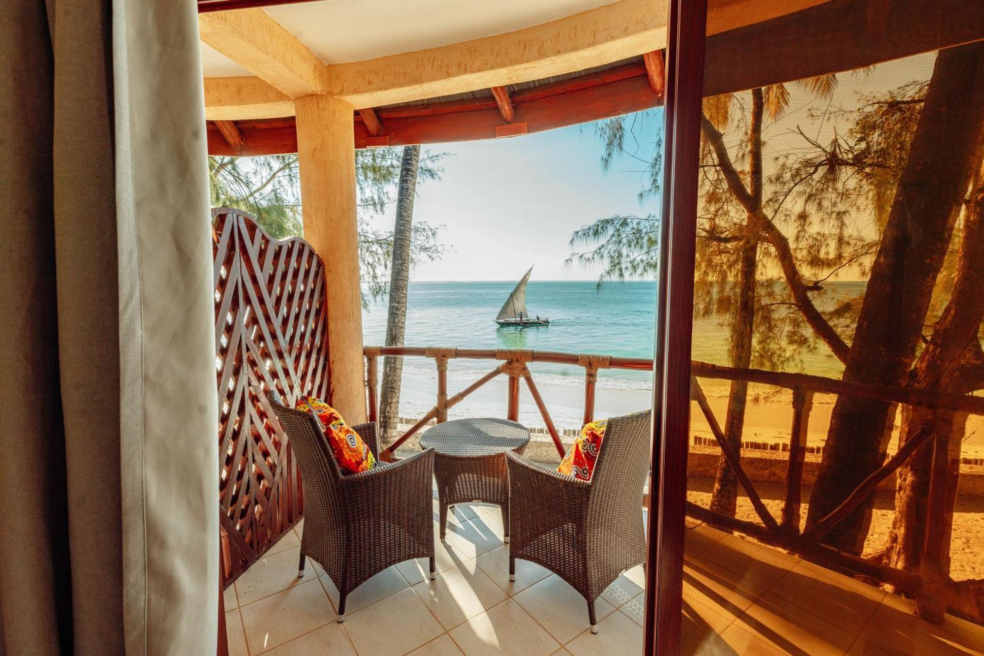 Sansi Kae Beach Resort Michamvi Exterior foto