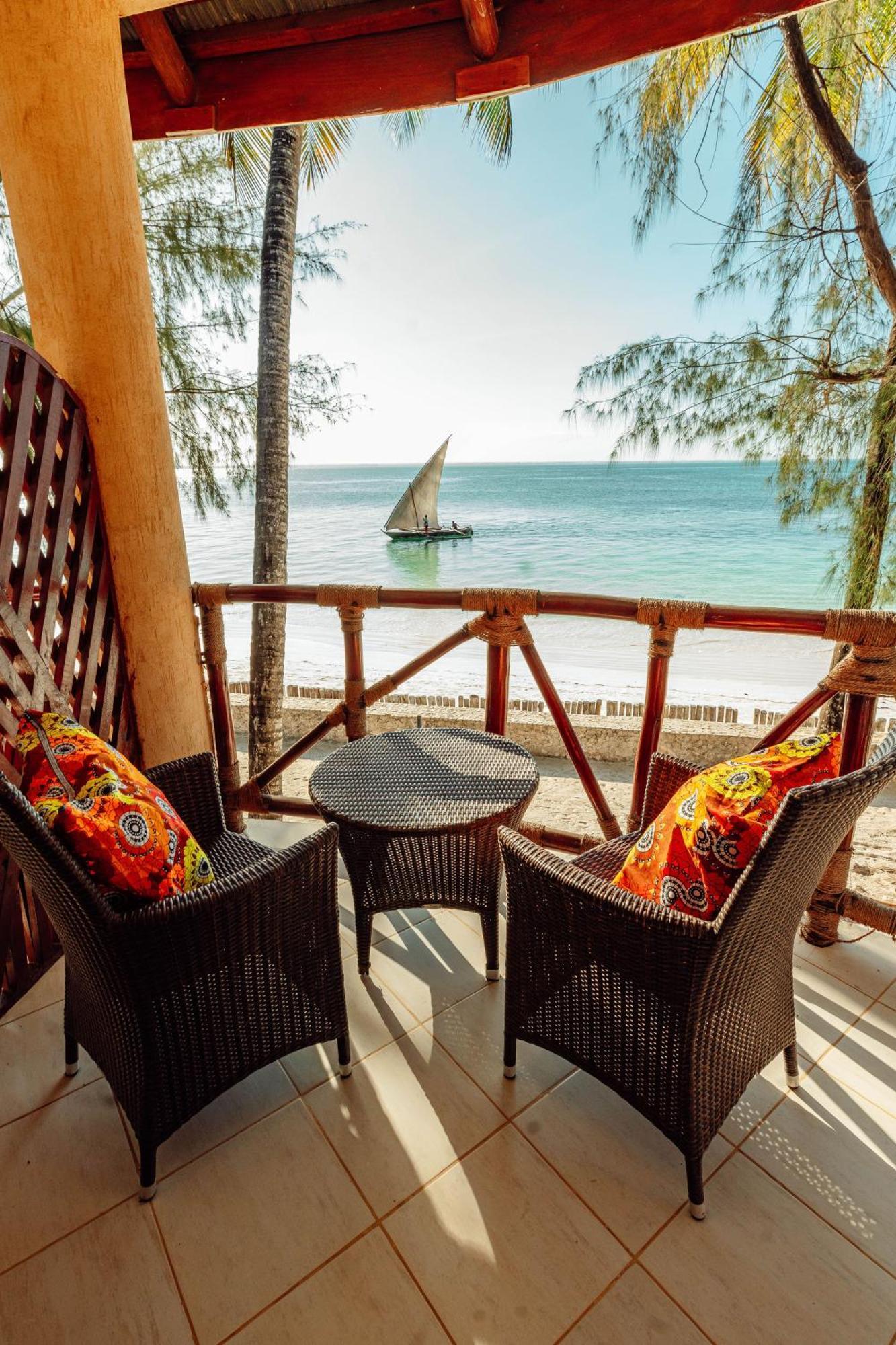 Sansi Kae Beach Resort Michamvi Exterior foto